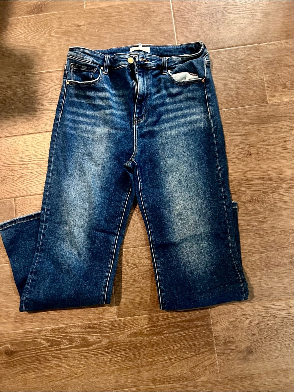 Women's Straight-Leg High-Rise Jeans in Dark Blue Wash